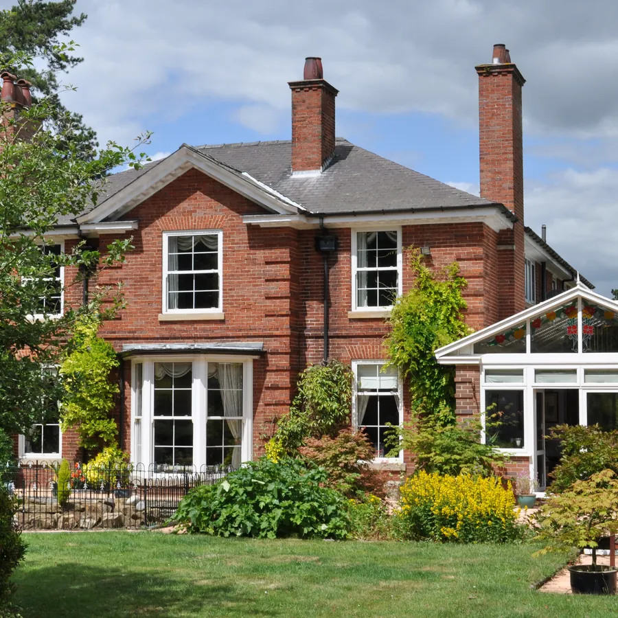 Victorian Barnes